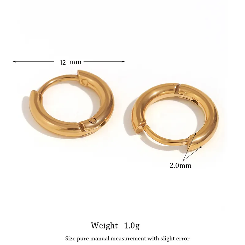 Sleek gold hoop earring with a simple and elegant design.